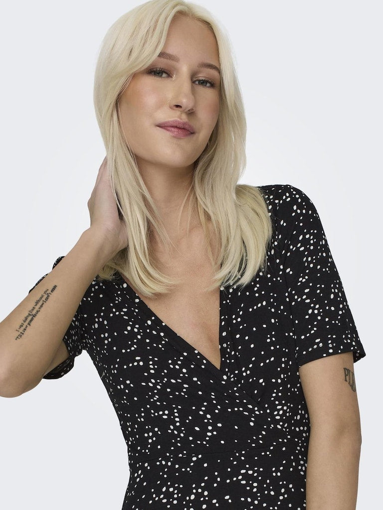Vestido mujer Only 15297612 Onlverona S/S Short Dress Jrs Noos Black Julie White Dot