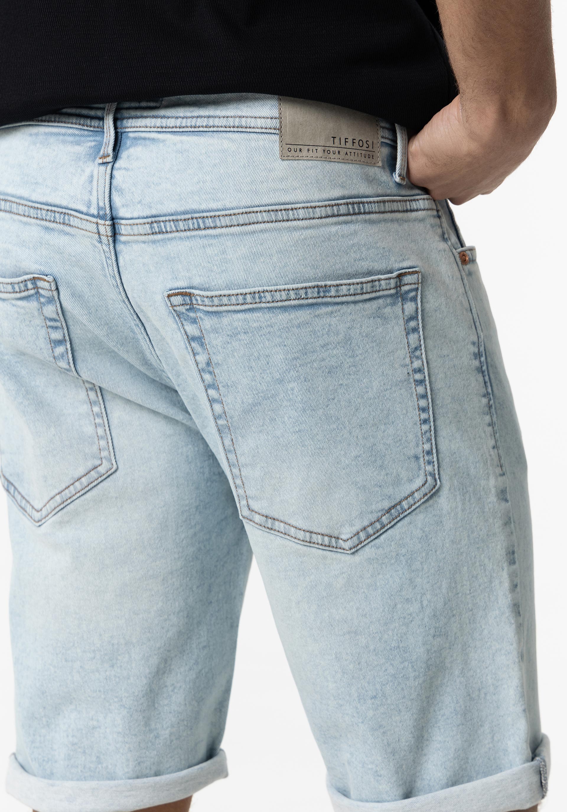 Short de Tiffosi 10054417 Slim_40 color C20
