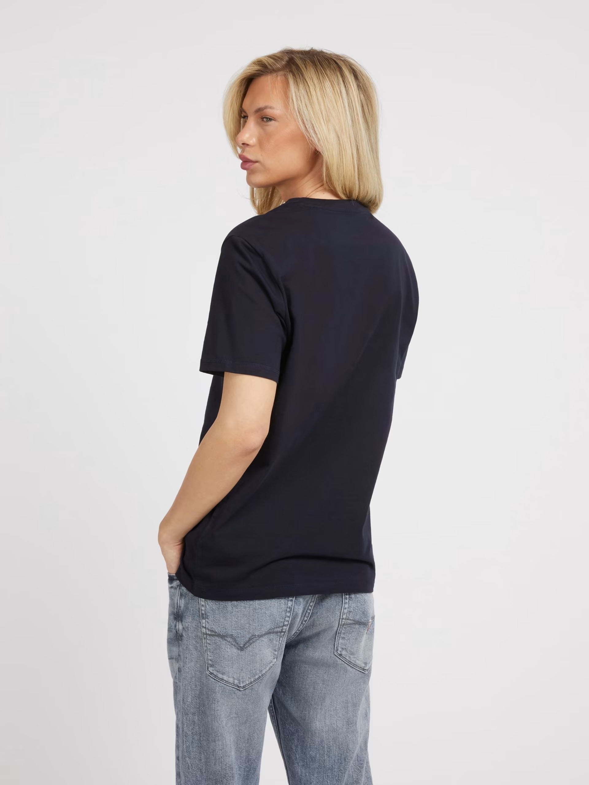 Guess Aidy Cn Ss Tee Smart Blue M2YI72/I3Z14/G7V2