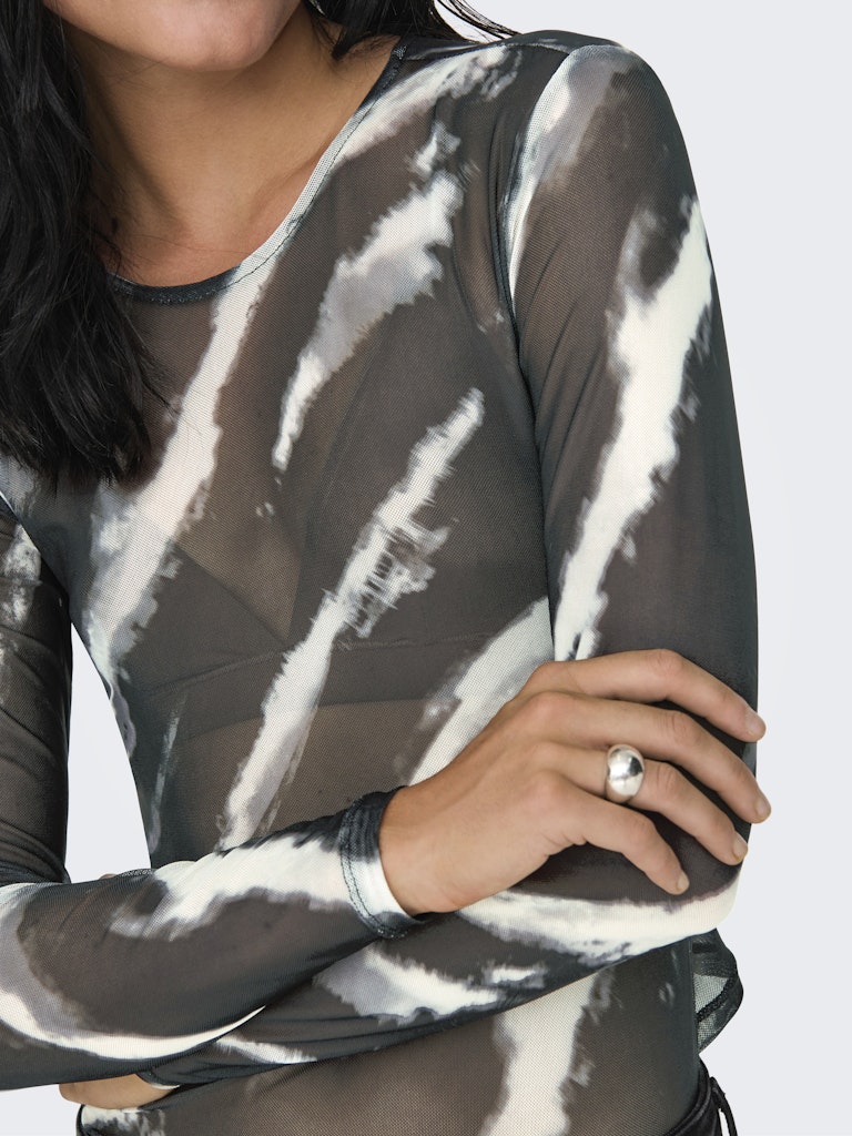 Top ONLY Onlparis L/S O-Neck Mesh Top Jrs 15329379 Black Gradiant