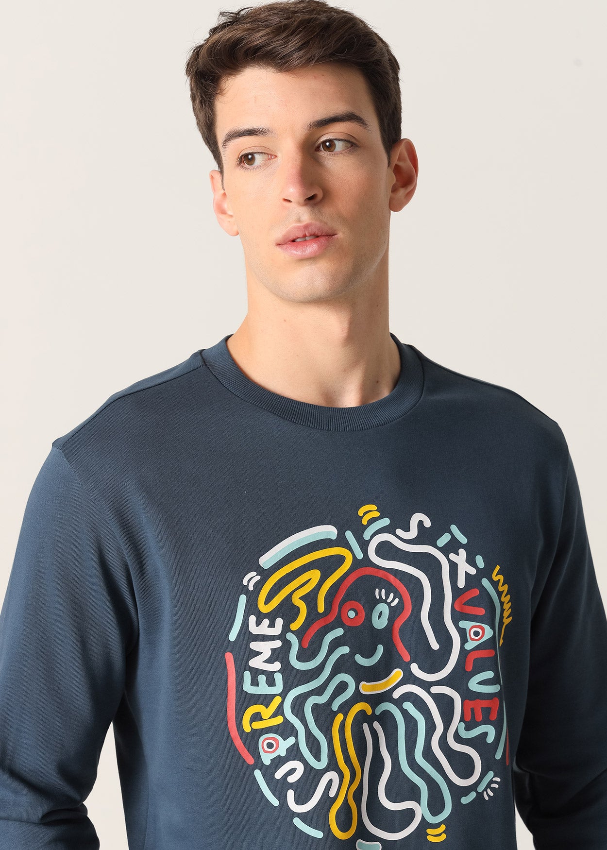 Sudadera Cuello Caja Grafica Color Supreme 366