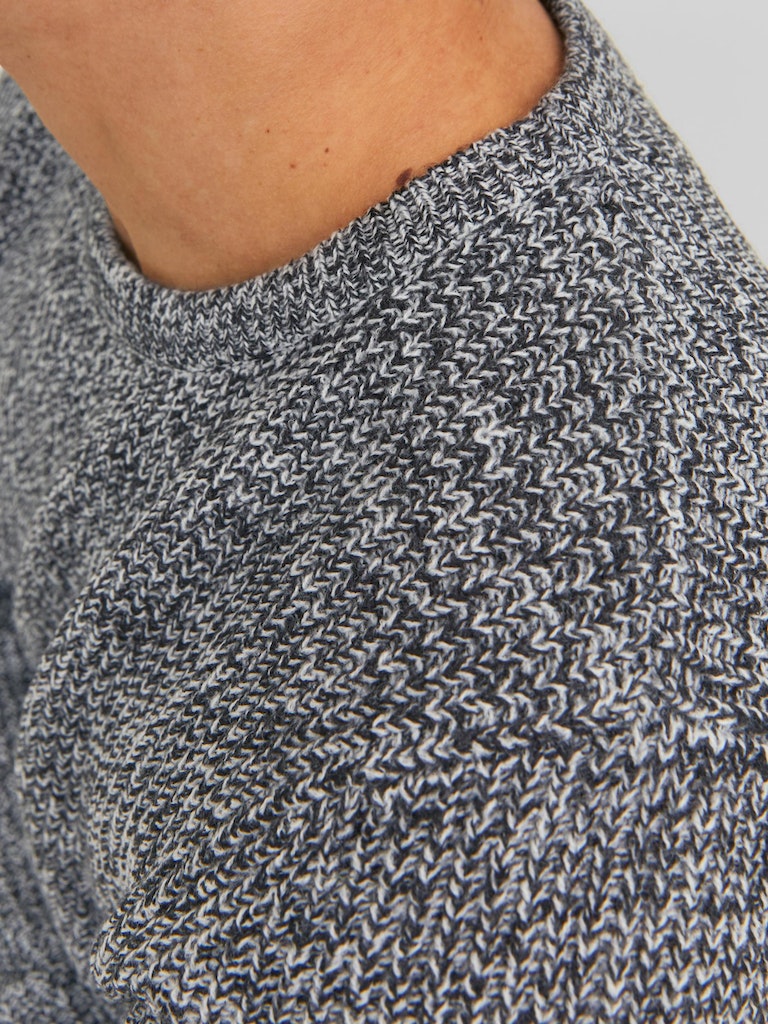 1763479
