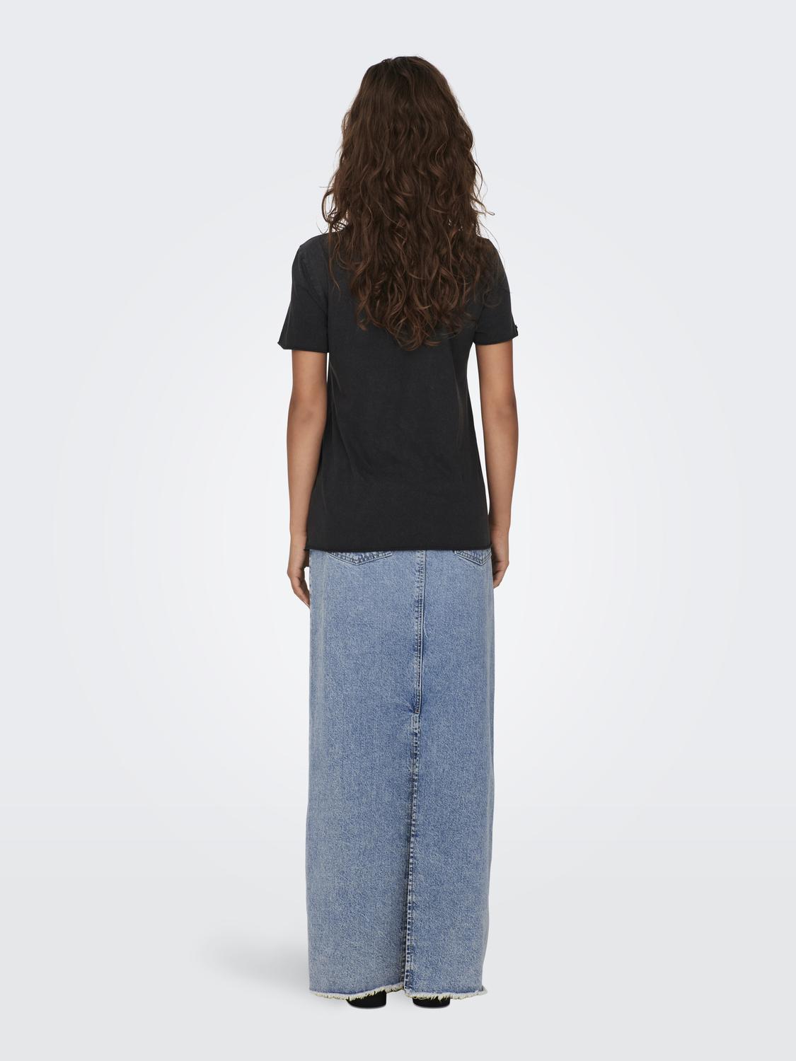 3223005