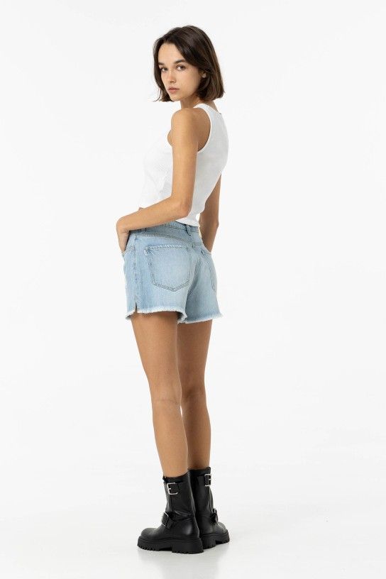 Short Tiffosi 10054305 modelo BABSY_53 color C20