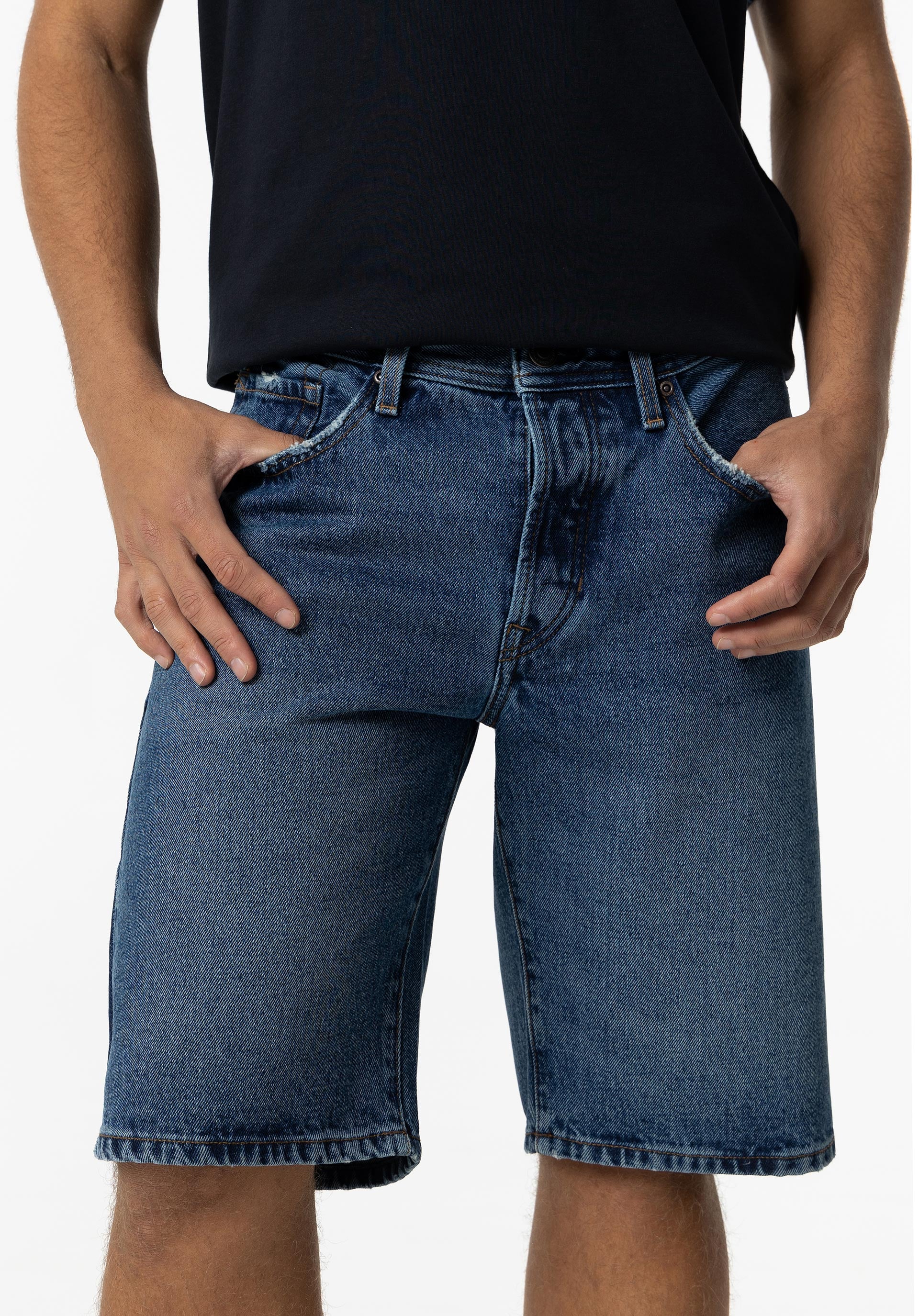 Short Regular_22 E10