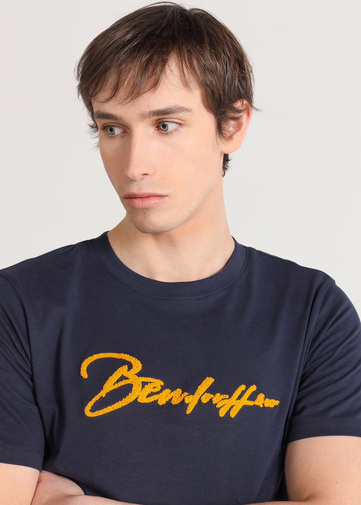 Camiseta Manga Corta Logo Chenille 269