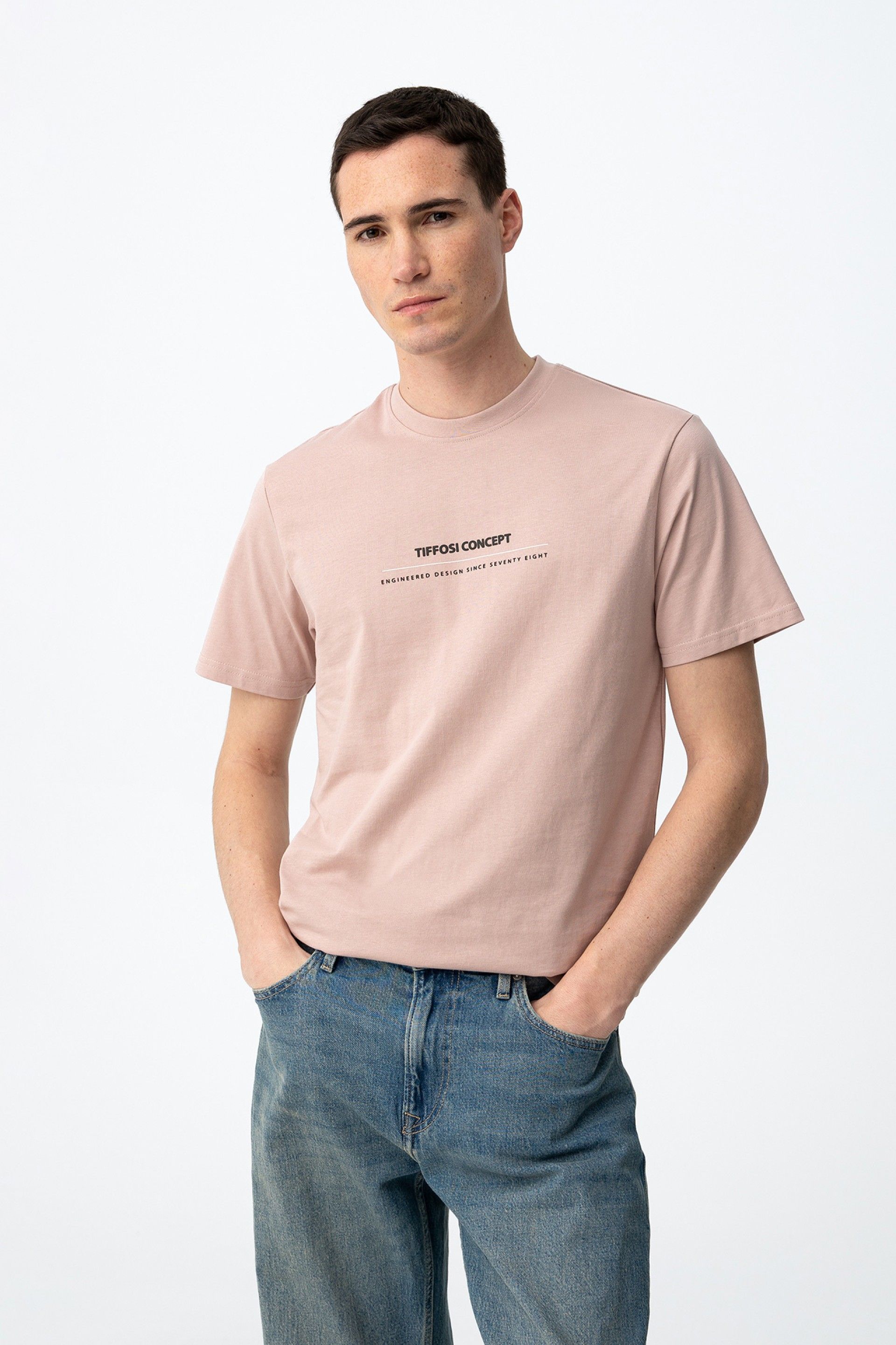 5721587