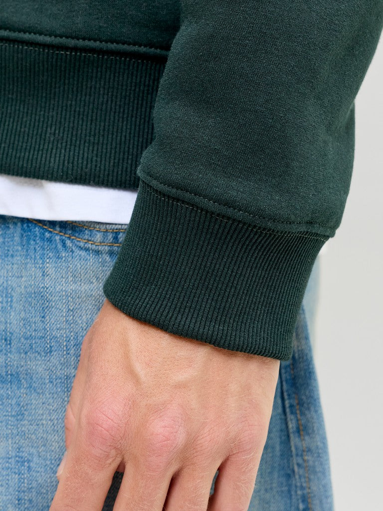 6676956
