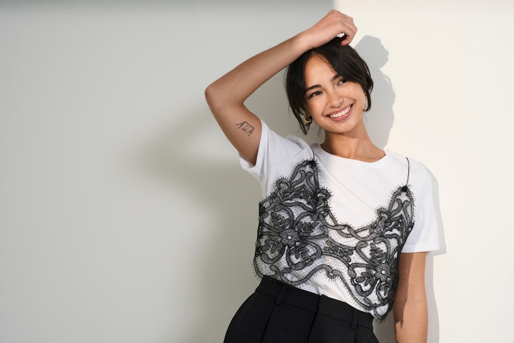 Camiseta Only 15337708 Onljenny S/S Mix Top Cs Jrs White Lace Top