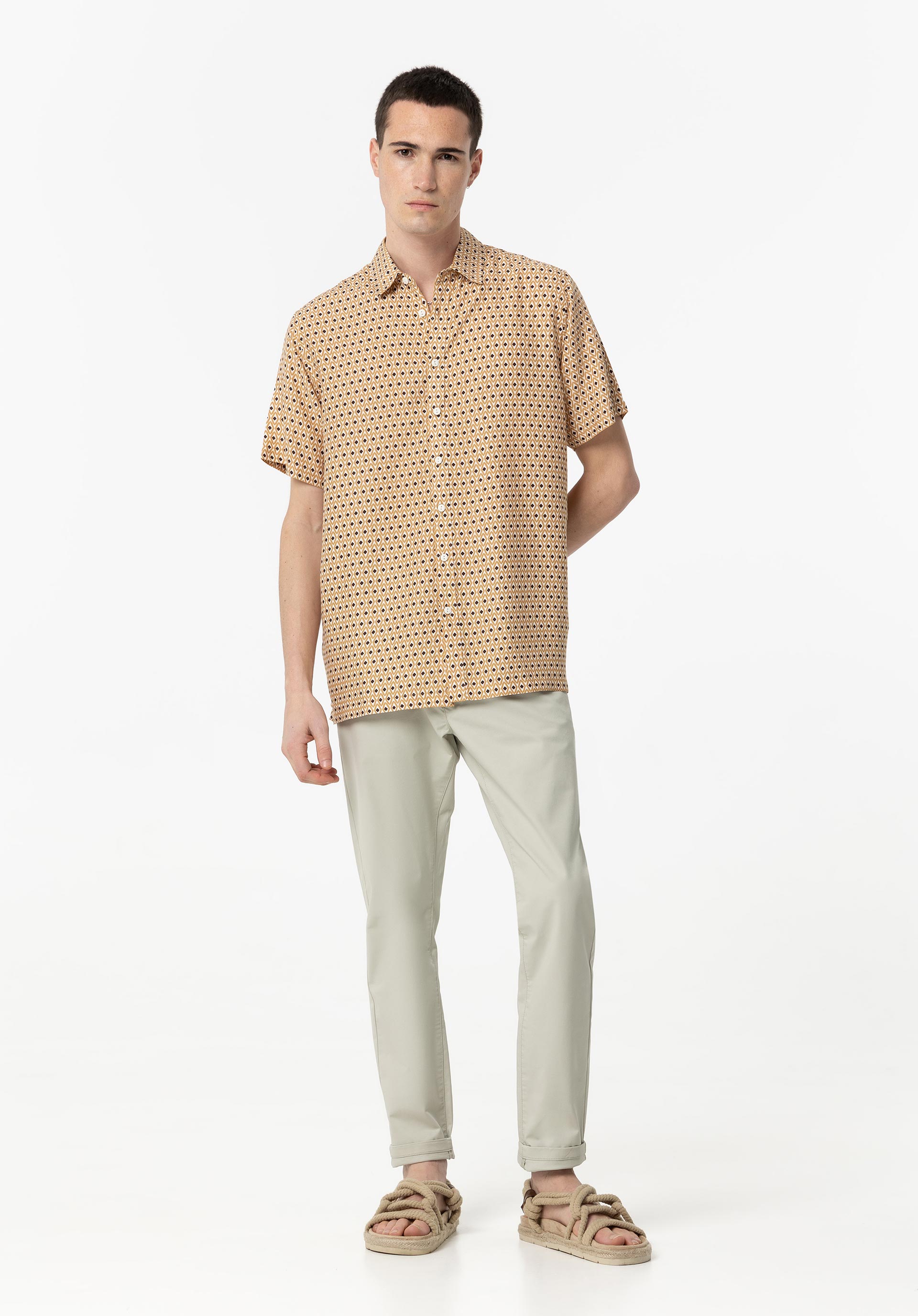 Pantalones Chino_H35 10832 modelo 10036813 de Tiffosi