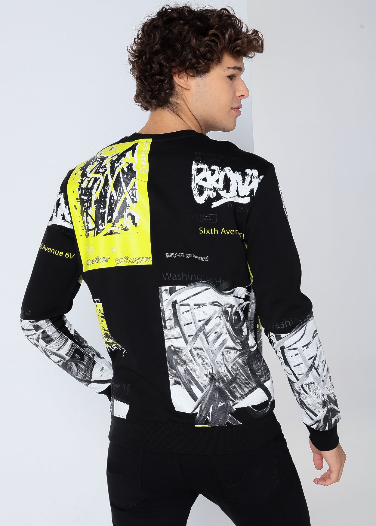 Sudadera Cuello Caja  Fullprint Street  399