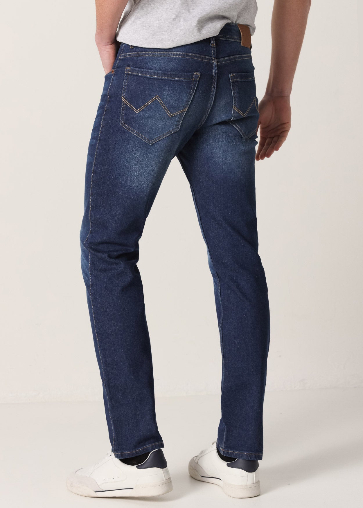 Jeans Cintura Media Regular Tiro Medio   Medium Dark Blue  965