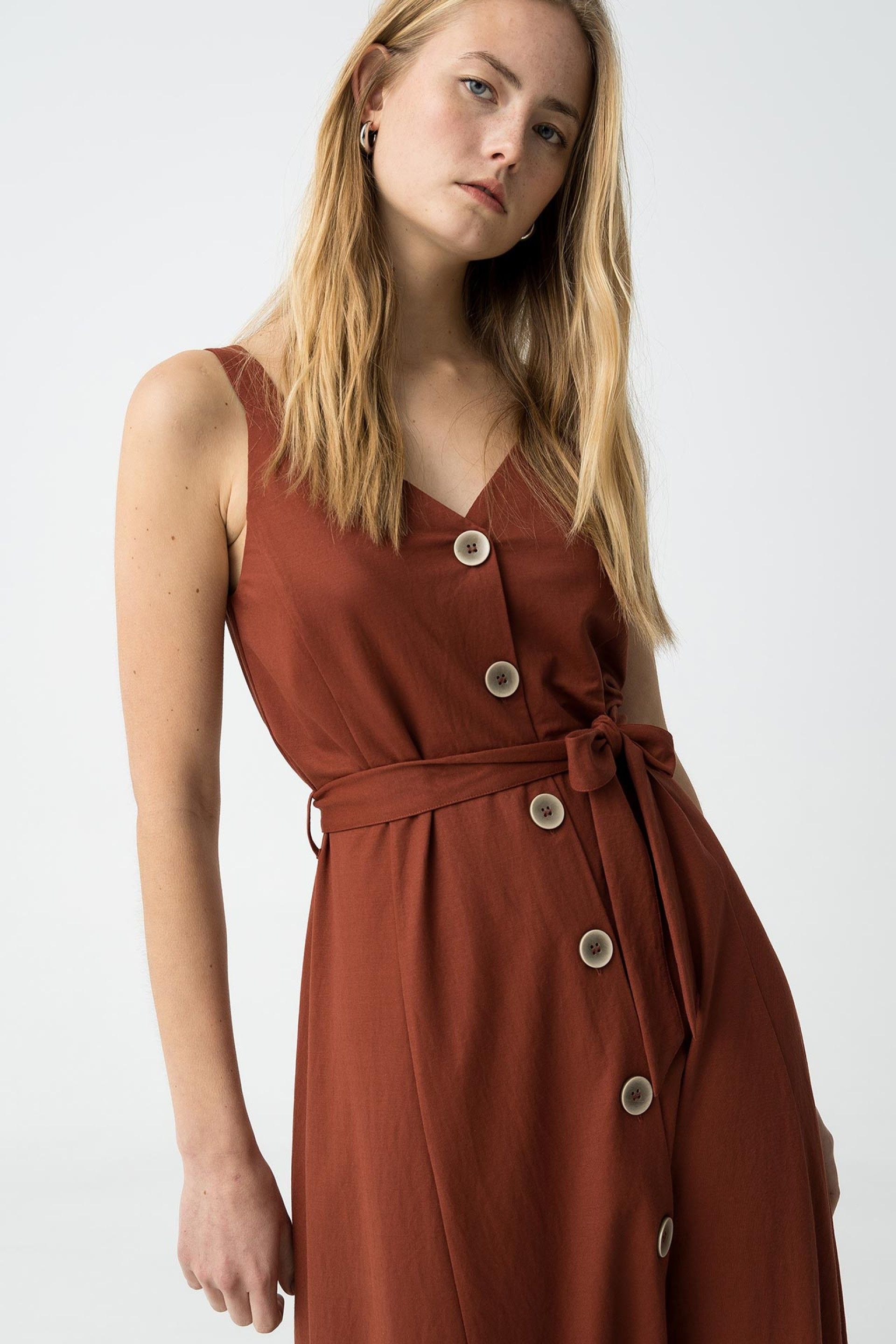 Vestidos Tiffosi Shara_5 10059228 447 Ketchup