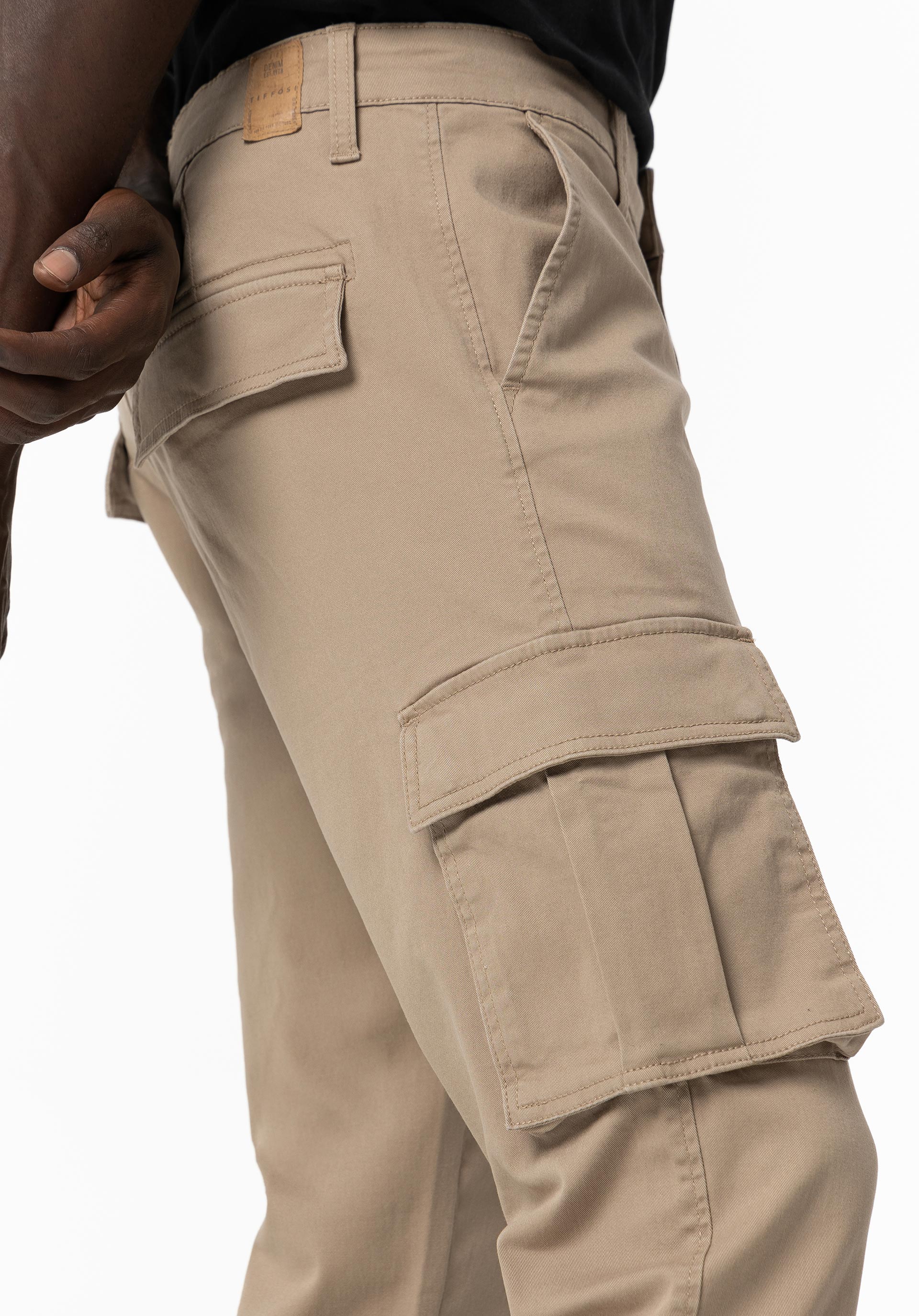 Pantalones Tiffosi Cargo Comfort_3 10057265 14532