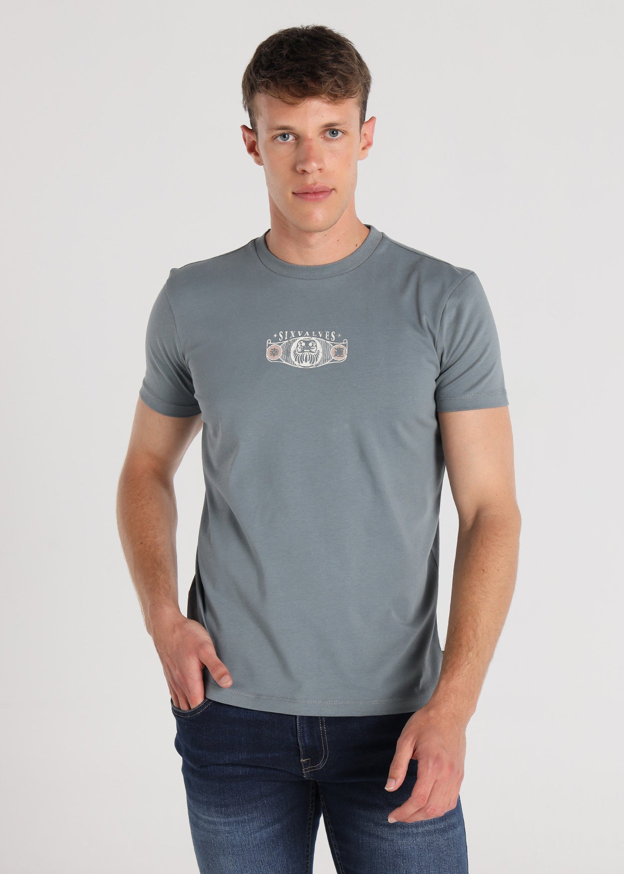 Camiseta Manga Corta Grafica Leon Japan Six Valves 551401507365