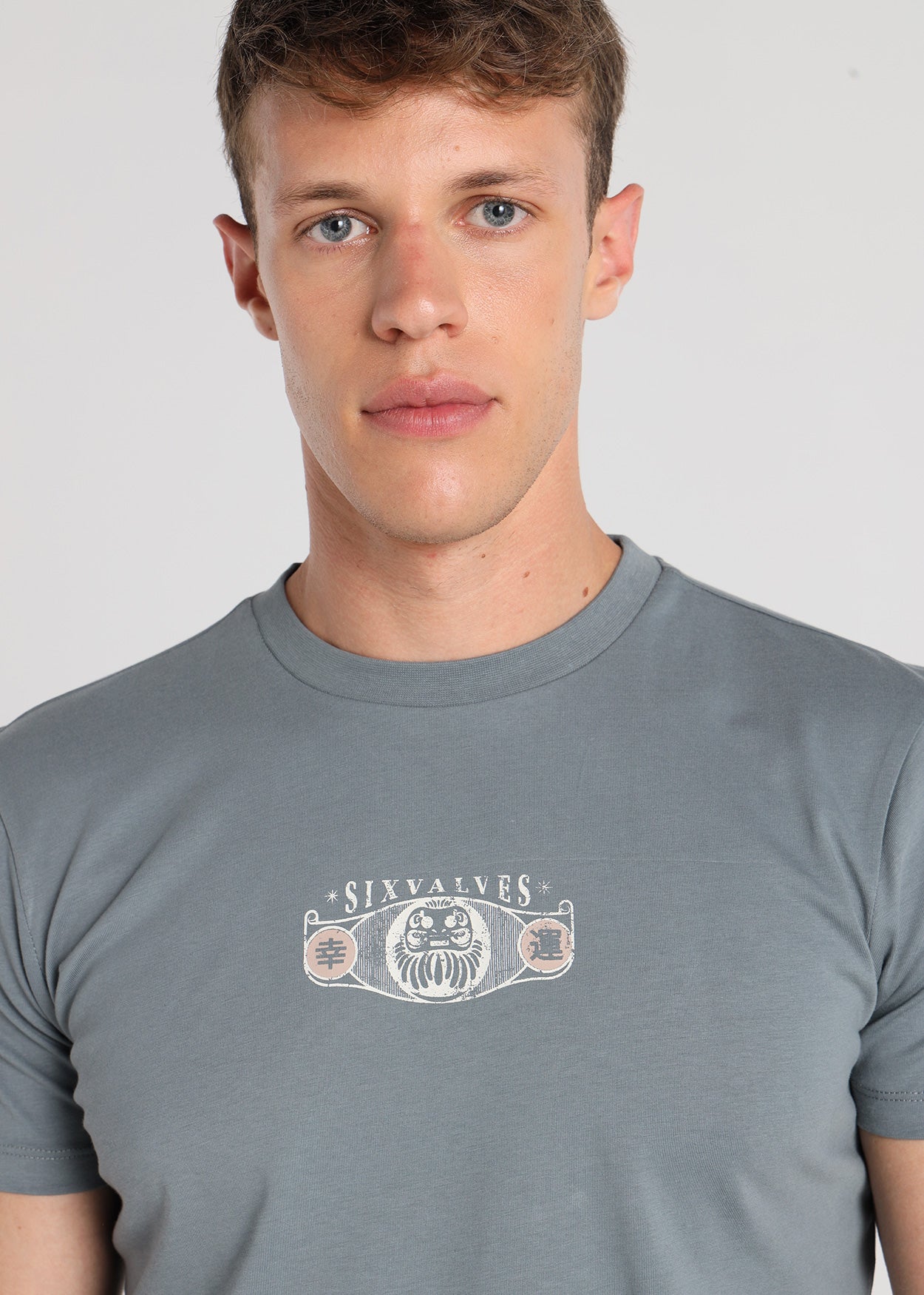 Camiseta Manga Corta Grafica Leon Japan Six Valves 551401507365