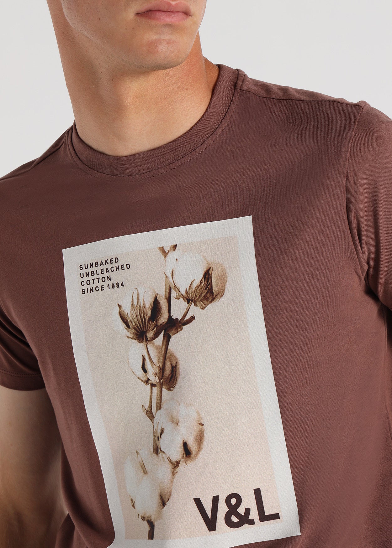 Camiseta Manga Corta Grafica Flor Algodon Victorio & Lucchino 650327183784