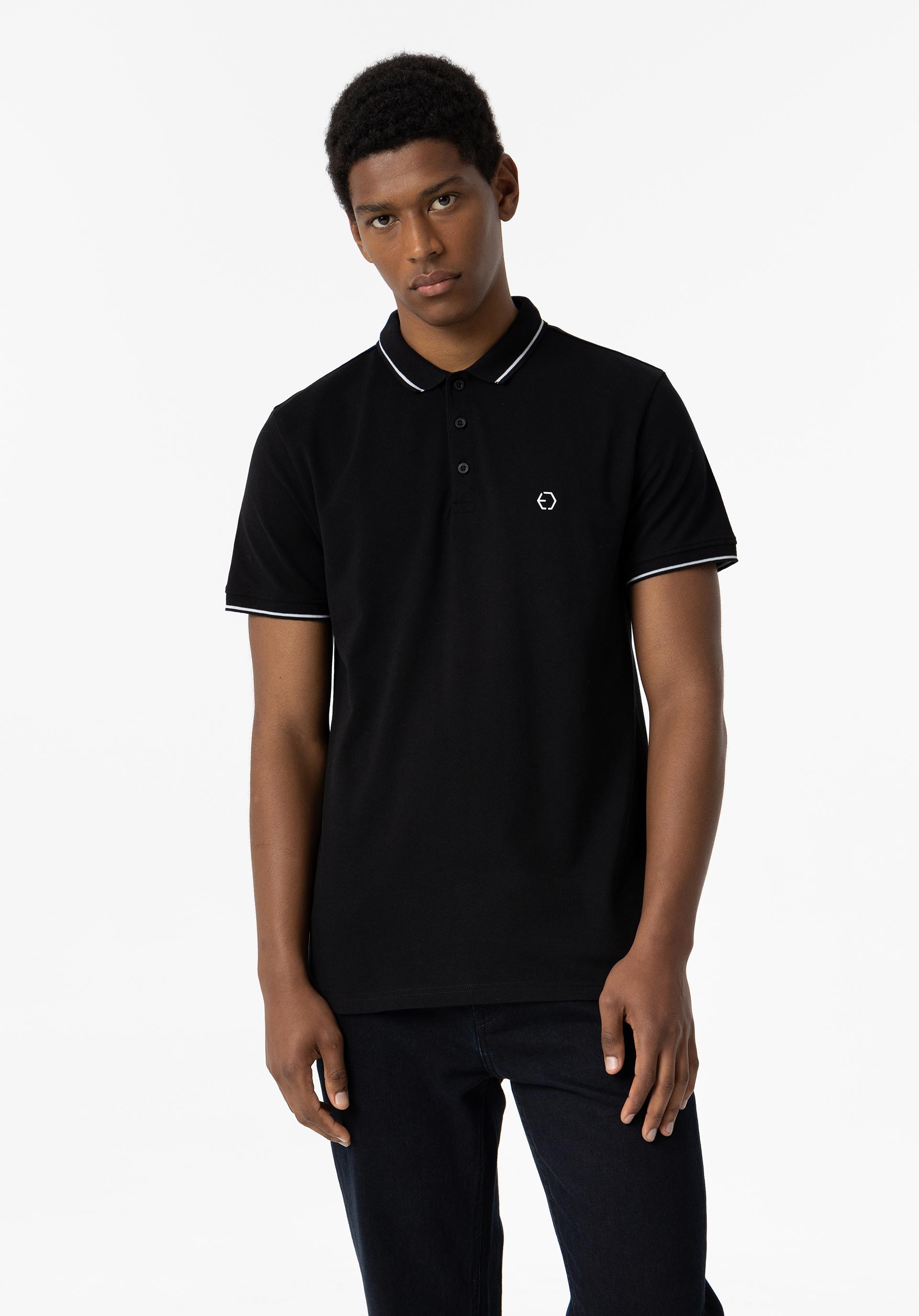 Polo Jeremy modelo 10054684 000 de Tiffosi Negro