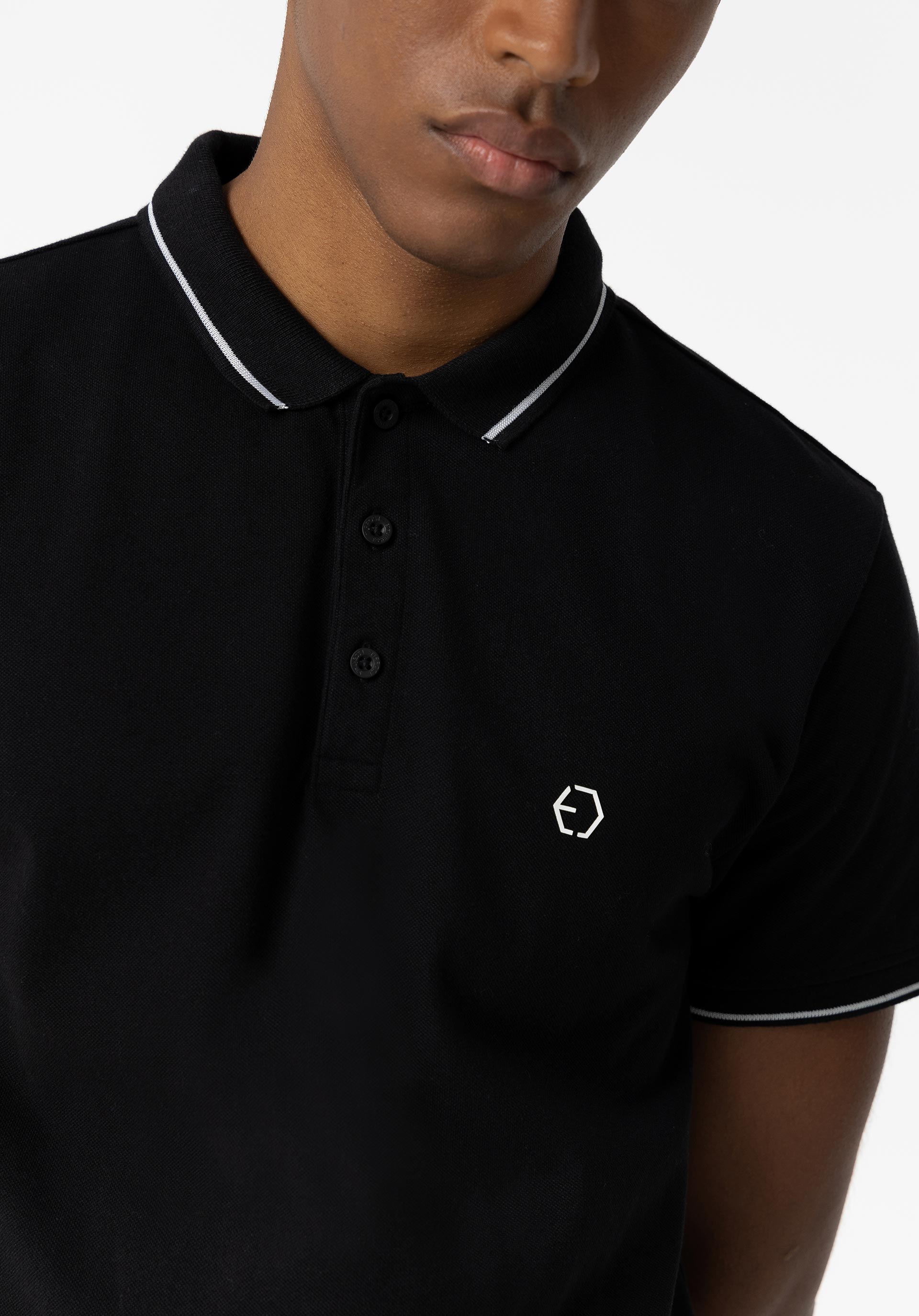 Polo Jeremy modelo 10054684 000 de Tiffosi Negro