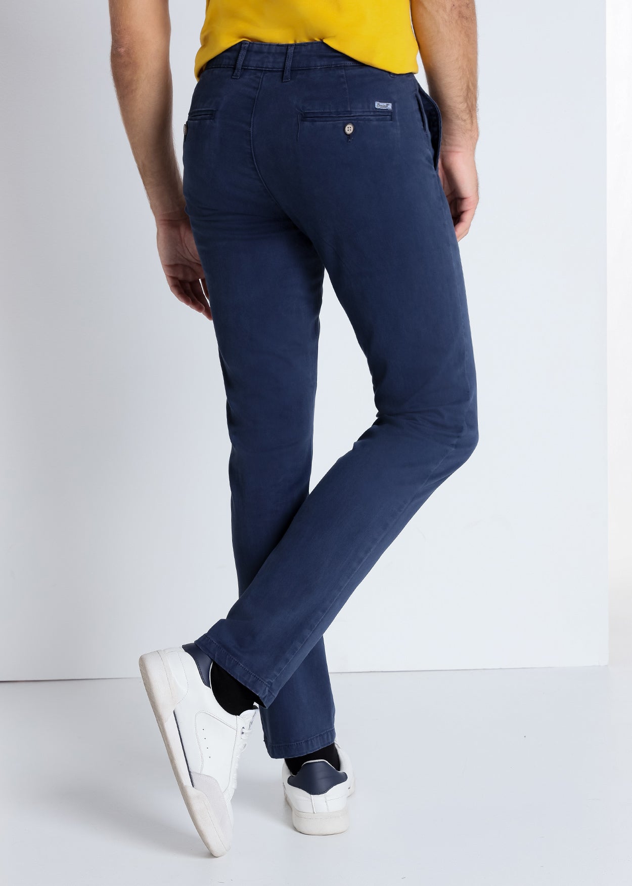 Pantalon Chino Cintura Media Slim Tiro Medio  269