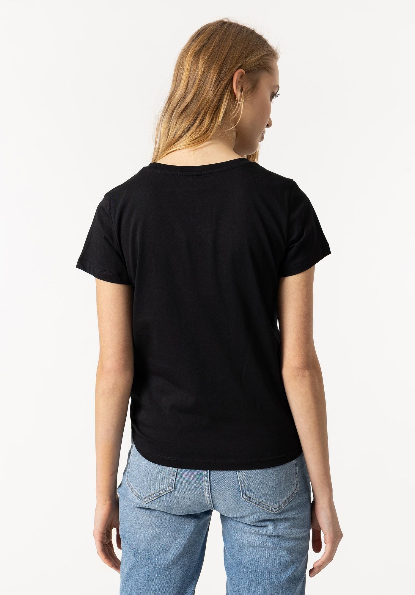 Pareia_22 000 - dvjeans