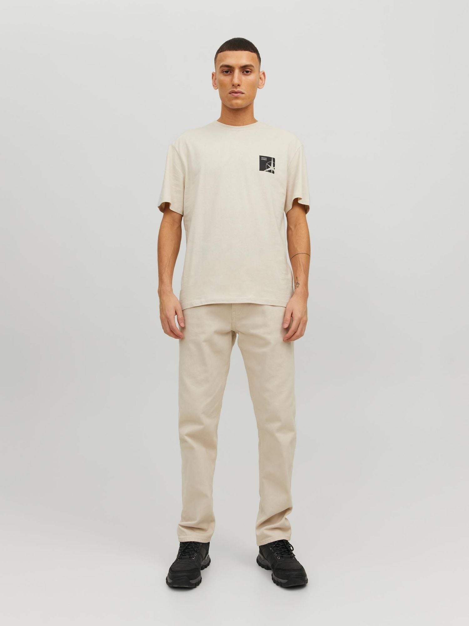 Jcofilo Tee Ss Crew Neck Sn Moonbeam - dvjeans