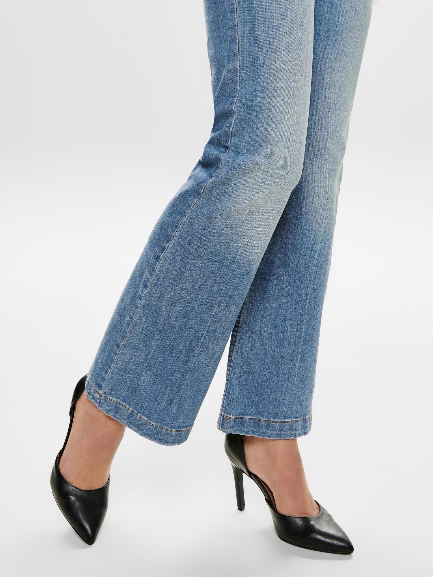 Jdyflora Flared High Mb Noos Dnm Medium Blue Denim - dvjeans
