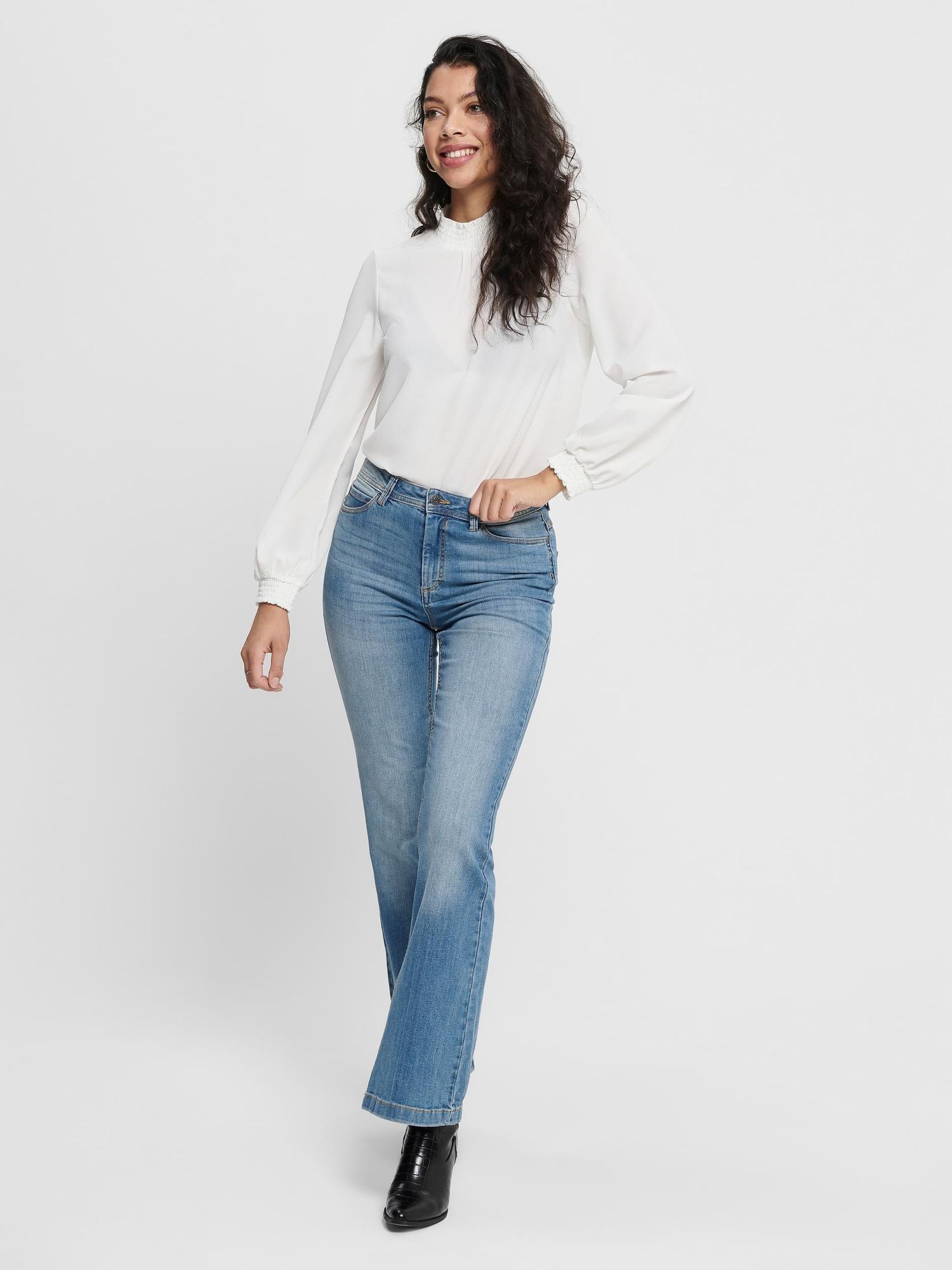 Jdyflora Flared High Mb Noos Dnm Medium Blue Denim - dvjeans